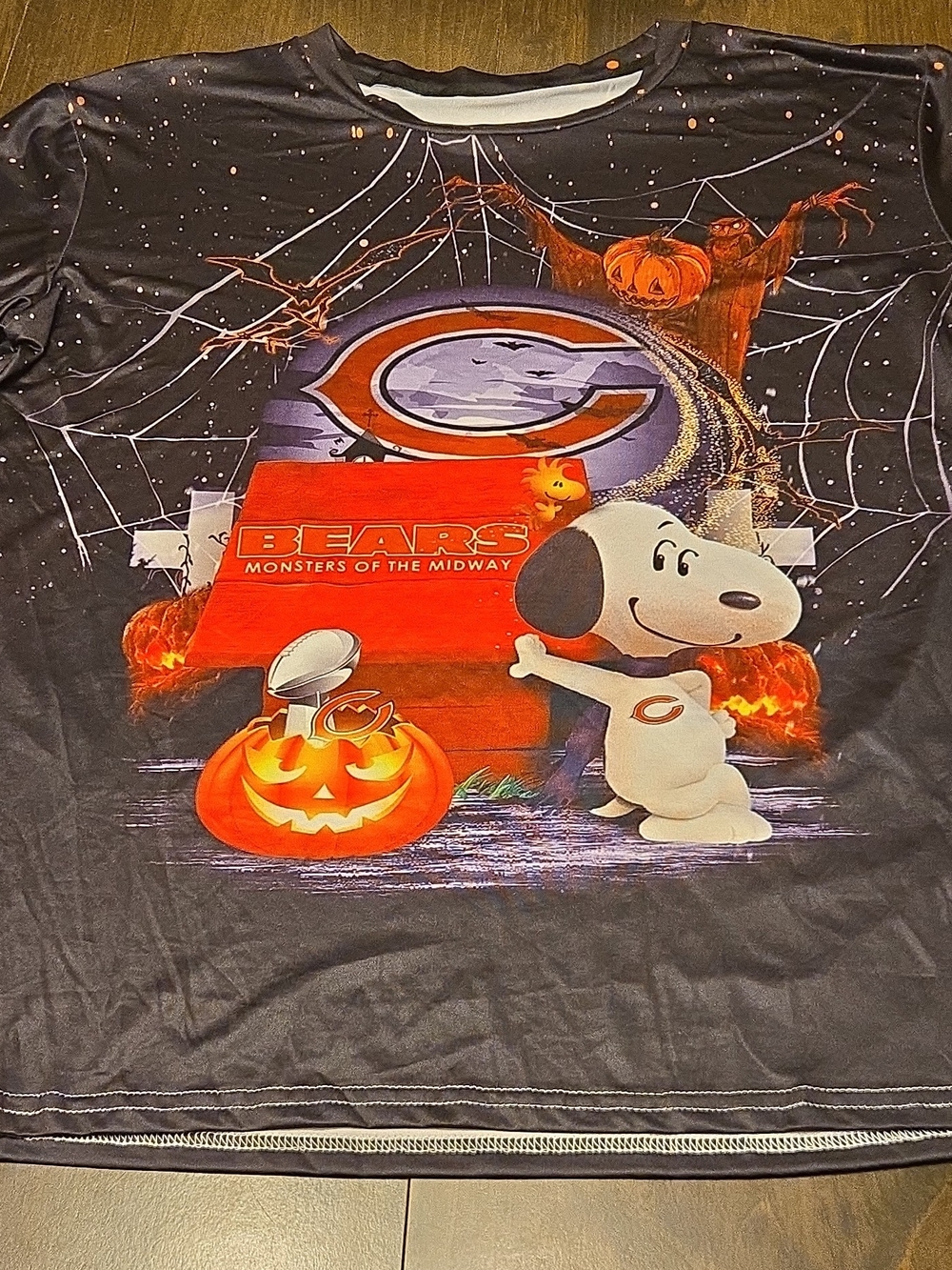Chicago Bears Halloween Monsters Of The Midway Snoopy Graphic Tee - Black
